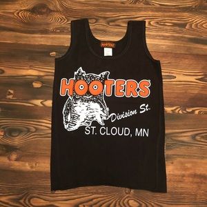 Hooters Girl Original Black Tank